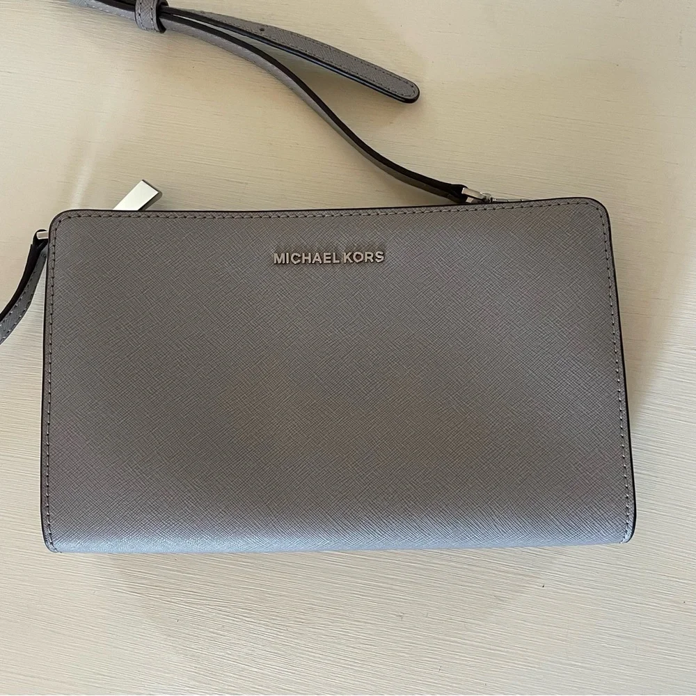 Michael Kors Crossbody
